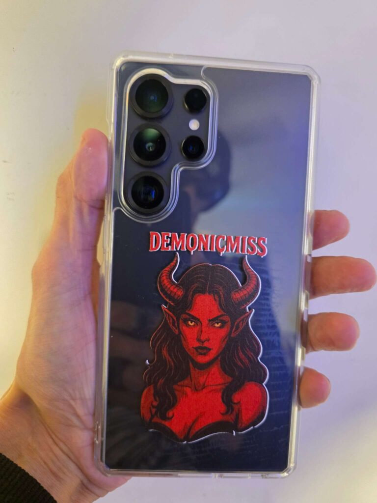 Image showcasing how creators generate income through innovative products.